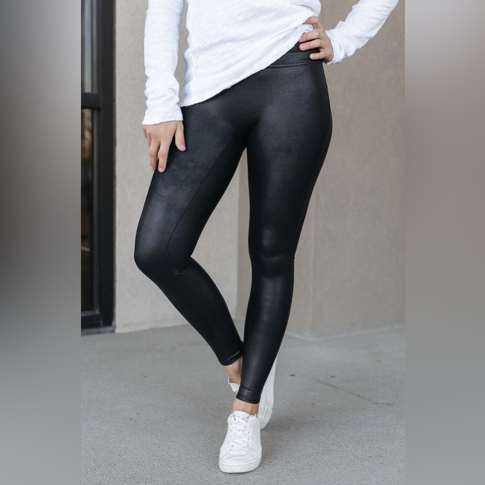 SPANX Black Shimmer Faux Leather Leggings Comfort Stretch Power Waistband Medium